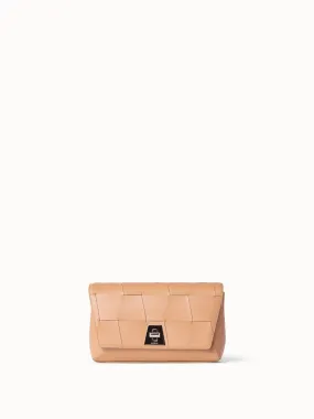 Anouk Day Bag aus geflochtenen Ledertrapezen