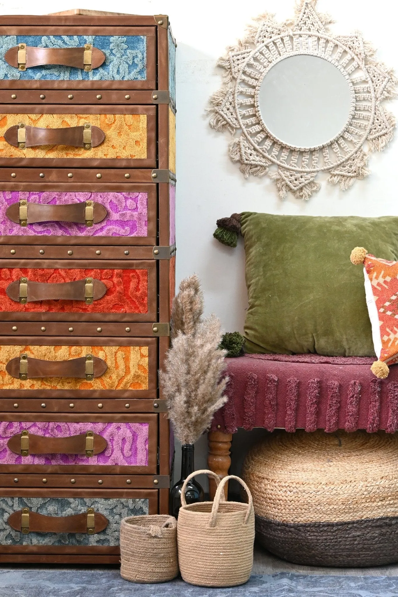 FANTASY CHEST OF DRAWERS - LEATHER AND VELVET