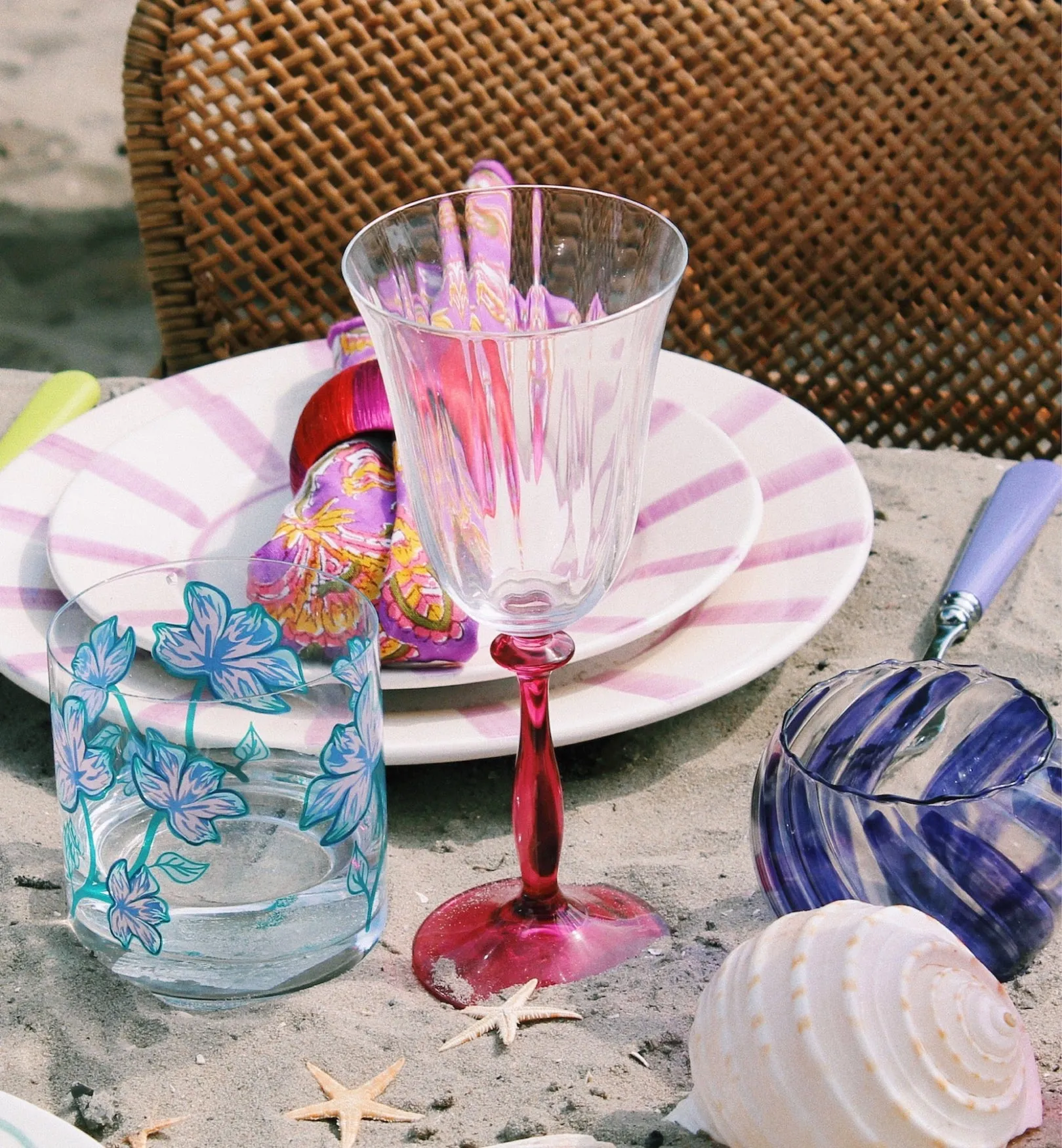 Fuchsia Wine Glass