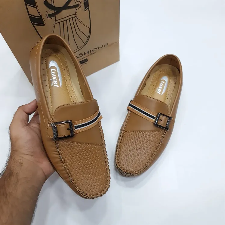 Men Straps Moccasins