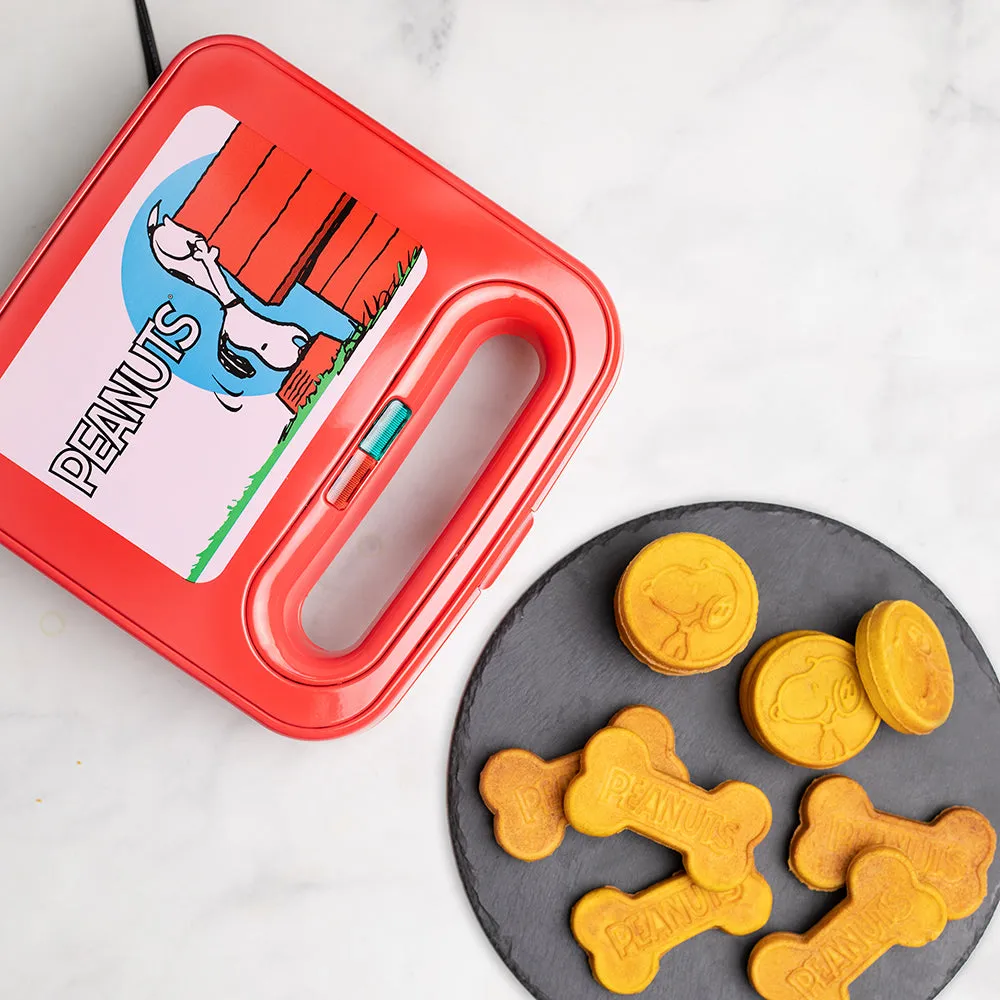 Peanuts Snoopy Dog Treat Maker