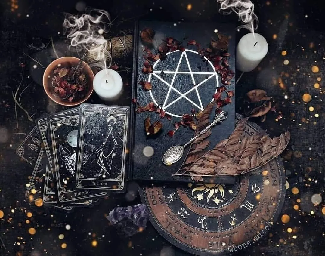 Witches Inner Circle - Facebook Group