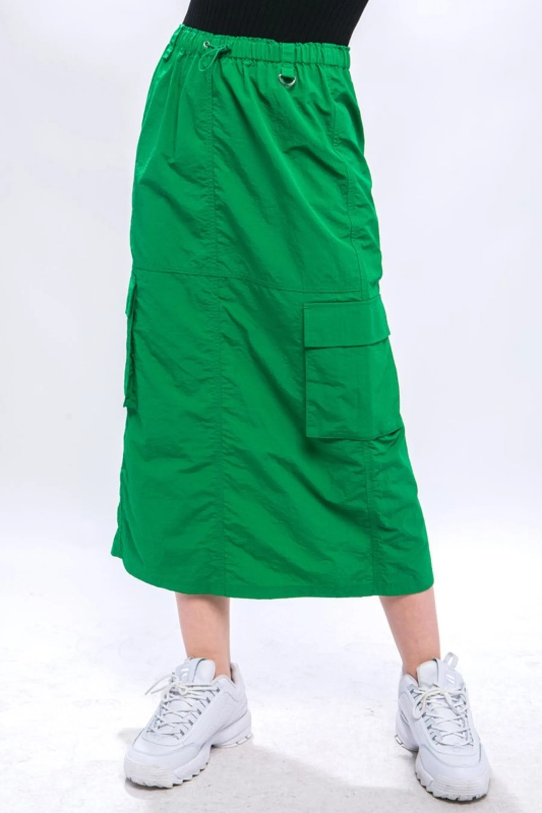 Women's Cargo Skirt With Side Pocket Detail And Rear Slit